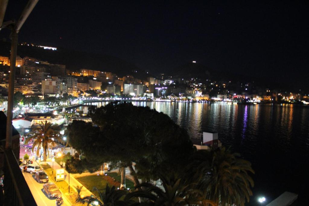 Hotel Kaonia Sarande Exterior photo